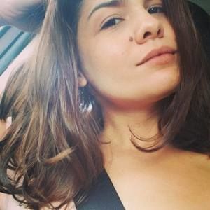 Meet your Posher, Raquel